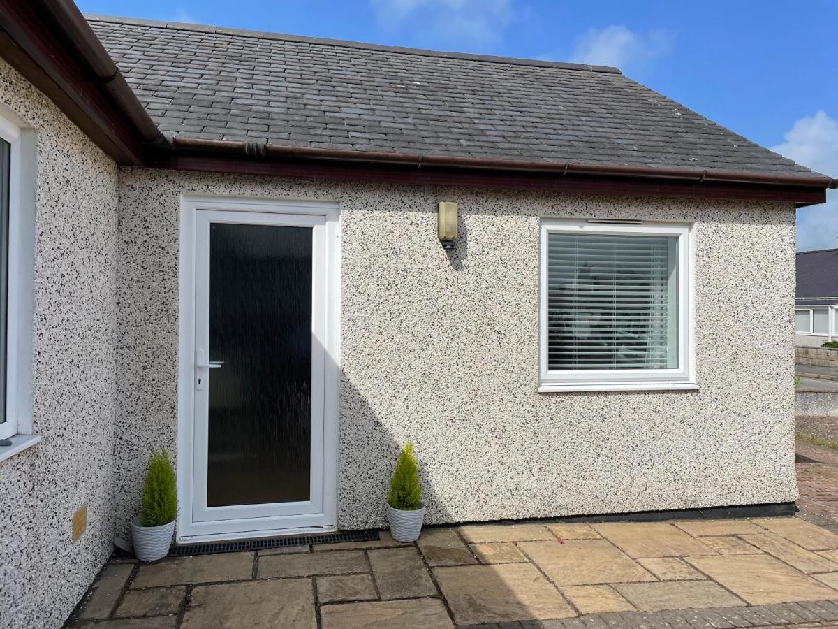The Cwtch - A Self Contained One Bedroom Annex Pwllheli Exterior photo
